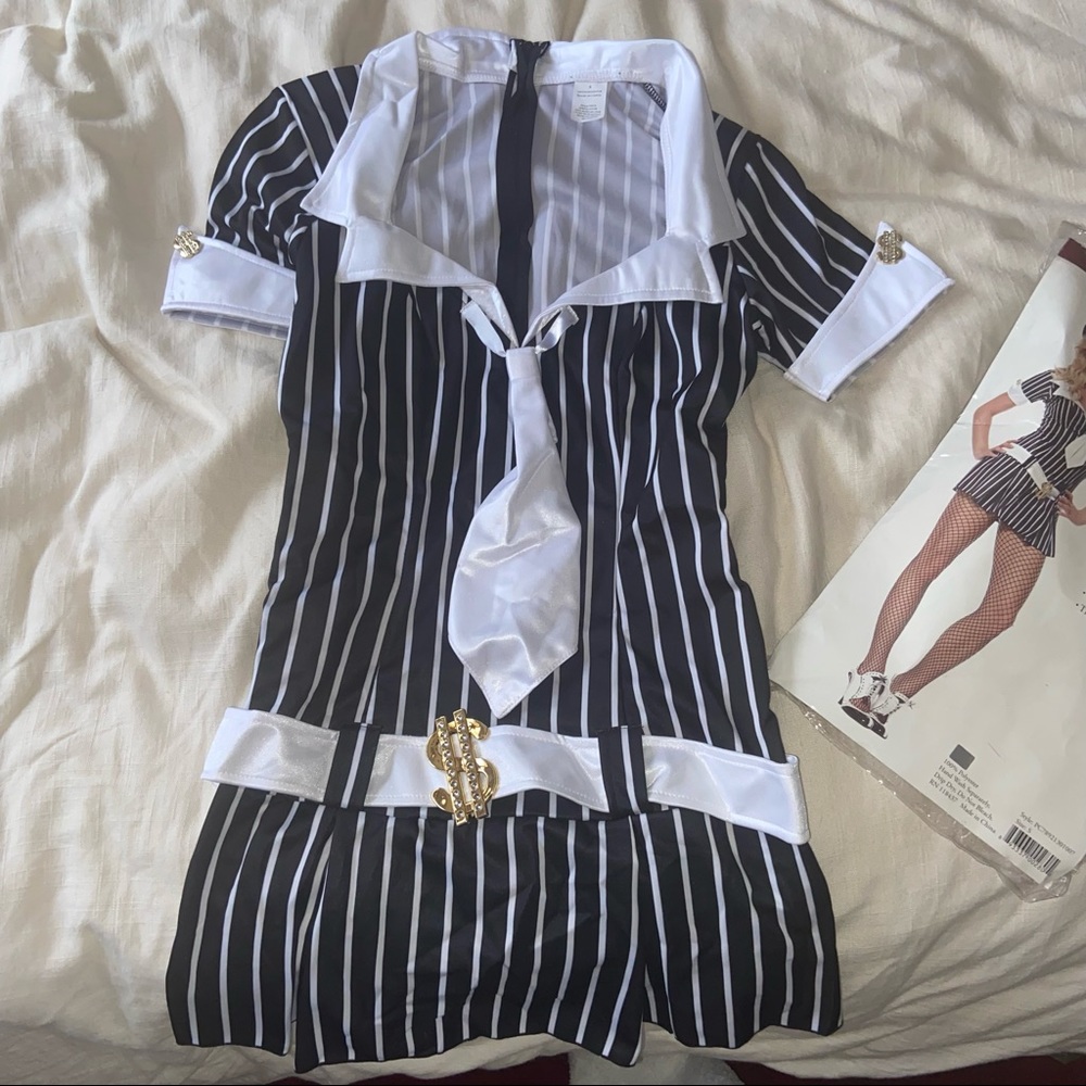 Women”s “Girl Boss” Halloween Costume